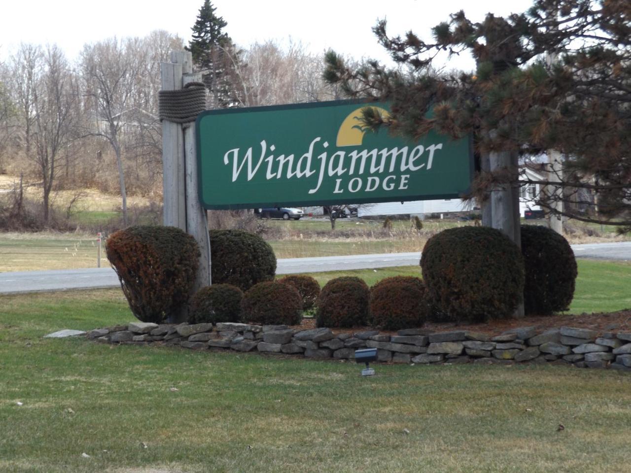Windjammer Lodge Ogdensburg Bagian luar foto
